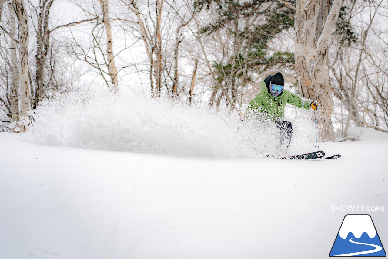 サッポロテイネ｜今シーズンは春セッション！プロスキーヤー・谷藤昌司さんと滑る１日。まさかのパウダー？！